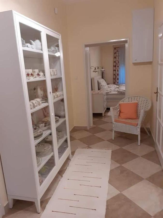 Ferienwohnung Aranyoshaz-Vendeghaz Budapest Exterior foto